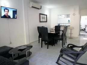 RODADERO LONDON VILLA